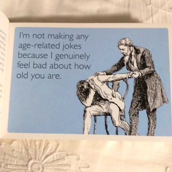 Humorous snarky postcard book - Picture 6 of 8